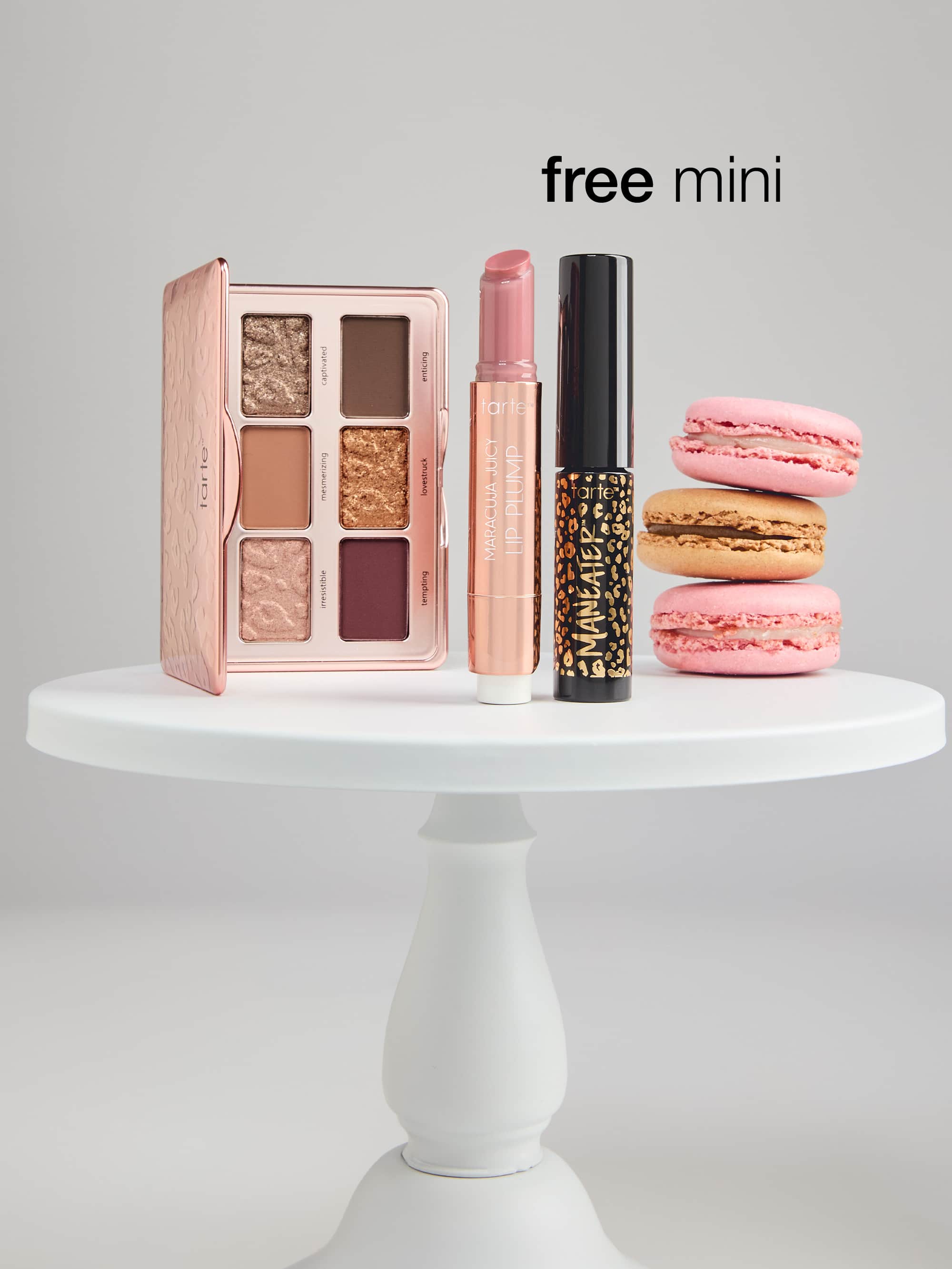 maneater™ plumped up travel must-haves - Image 6